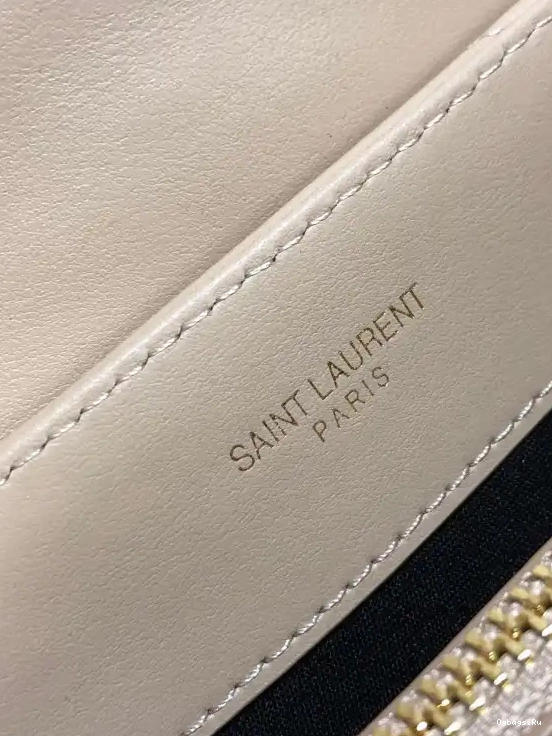 YSL LOULOU SMALL 0526
